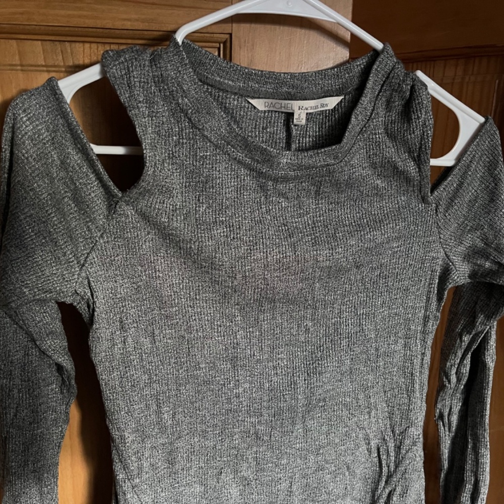 Rachel Rachel Roy Women’s Cold Shoulder Top Size S - Picture 2 of 2